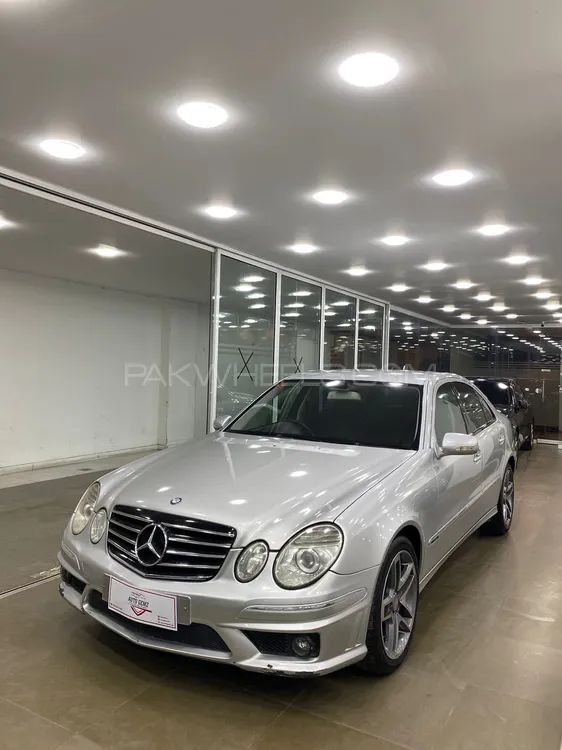 Mercedes Benz E Class 2007 for Sale in Islamabad Image-1