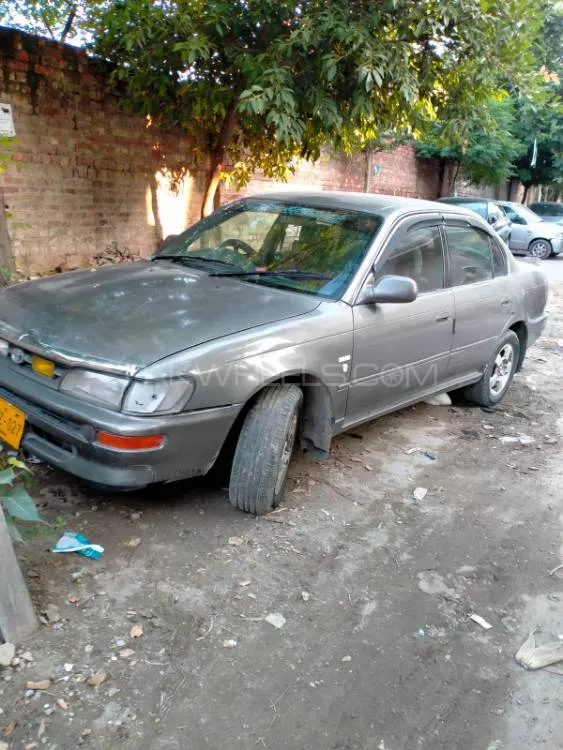 Toyota Corolla 2000 for Sale in Lahore Image-1