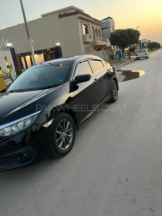 Honda Civic 2018 for Sale in Islamabad Image-1