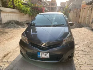 Toyota Vitz F Smile Edition 1.0 2012 for Sale