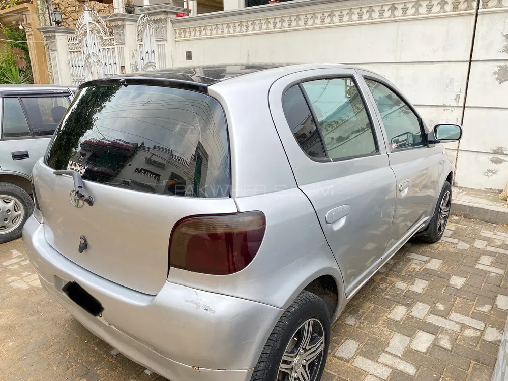 Toyota Vitz 1999 for Sale in Hyderabad Image-1