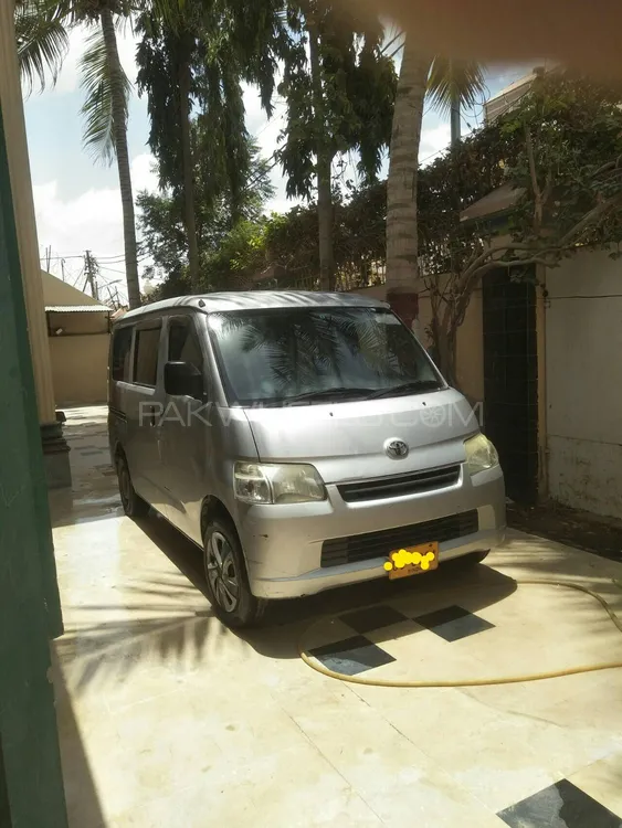 Toyota Town Ace 2009 for Sale in Karachi Image-1