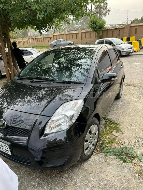 Toyota Vitz 2009 for Sale in Islamabad Image-1