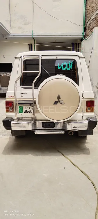 Mitsubishi Pajero 1990 for Sale in Multan Image-1
