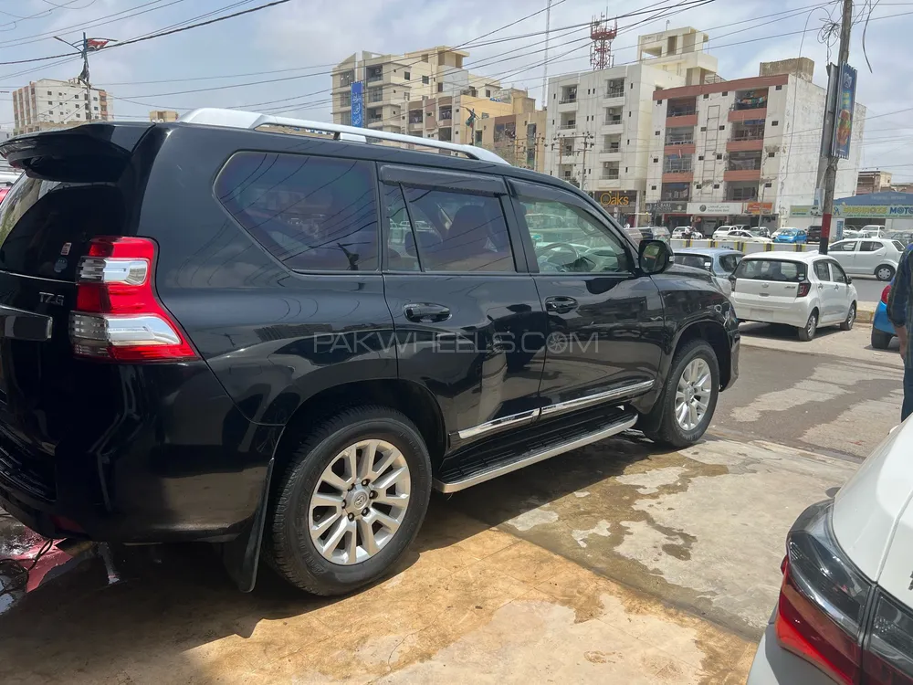 Toyota Prado 2013 for Sale in Karachi Image-1
