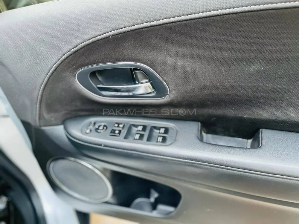 Suzuki Swift 2013 for Sale in Lahore Image-1