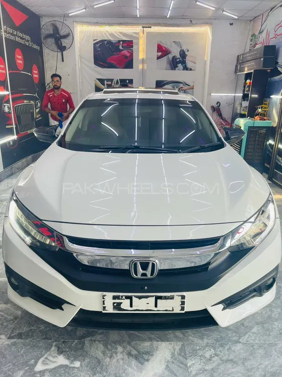 Honda Civic 2018 for Sale in Faisalabad Image-1