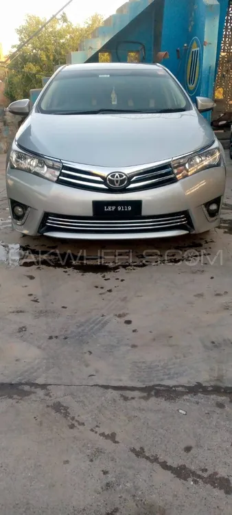 Toyota Corolla 2015 for Sale in Peshawar Image-1