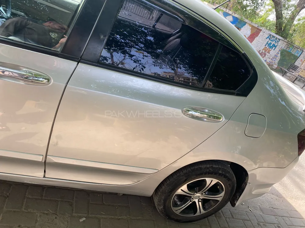 Honda City 2015 for Sale in Lahore Image-1
