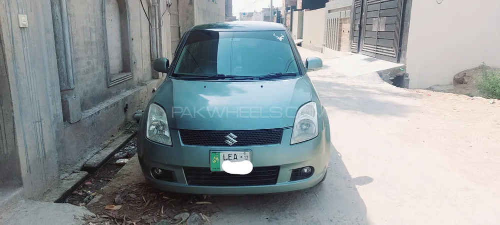Suzuki Swift 2012 for Sale in Gujrat Image-1
