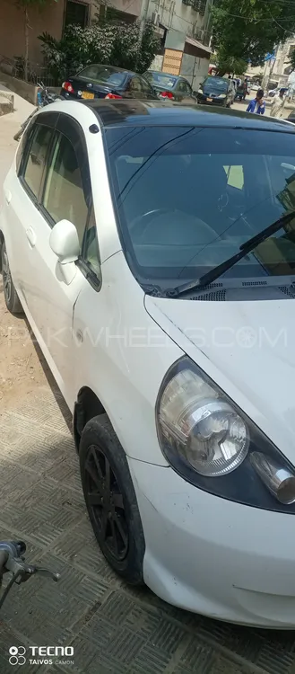 Honda Fit 2007 for Sale in Karachi Image-1