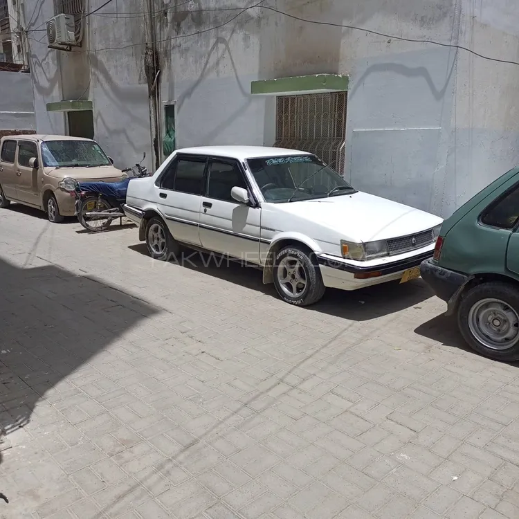ٹویوٹا کرولا 1986 for Sale in کراچی Image-1
