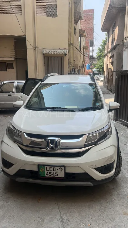 Honda BR-V 2019 for Sale in Lahore Image-1