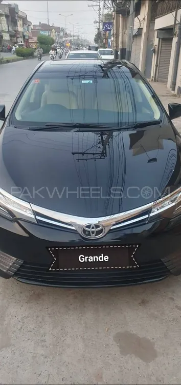 Toyota Corolla 2019 for Sale in Gujranwala Image-1