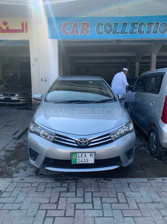 Toyota Corolla 2014 for Sale in Peshawar Image-1