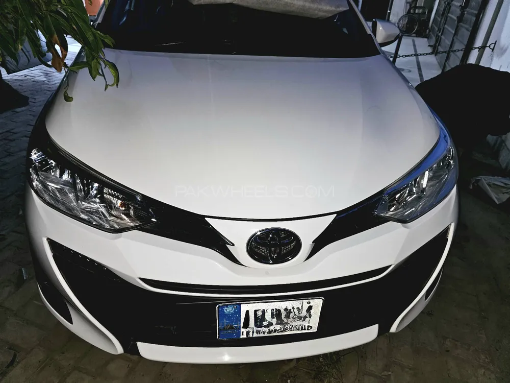 Toyota Yaris Sedan 2022 for Sale in Shorkot Image-1