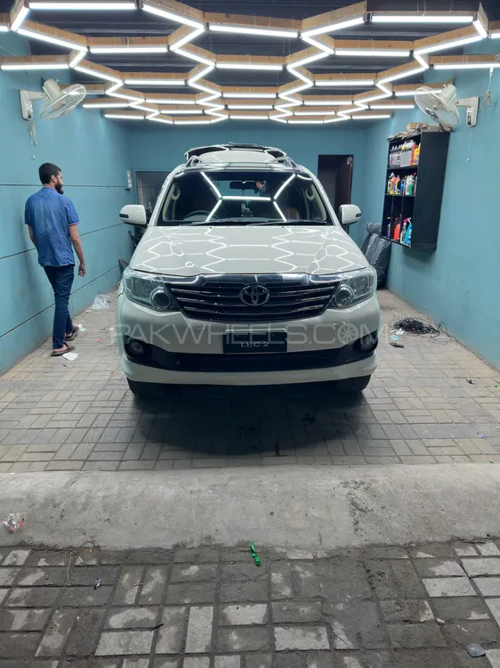 Toyota Fortuner 2013 for Sale in Gujranwala Image-1