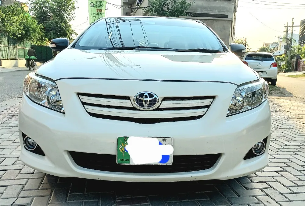 Toyota Corolla 2010 for Sale in Lahore Image-1