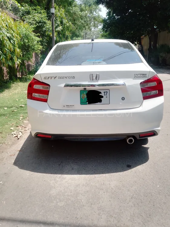 Honda City 2017 for Sale in Lahore Image-1