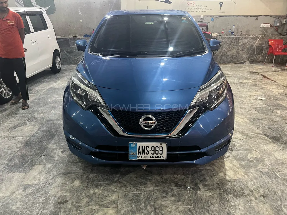 Nissan Note 2016 for Sale in Lahore Image-1