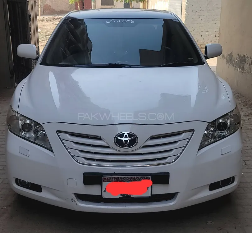 Toyota Camry 2006 for Sale in Multan Image-1