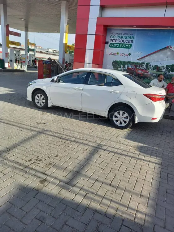Toyota Corolla 2016 for Sale in Kohat Image-1