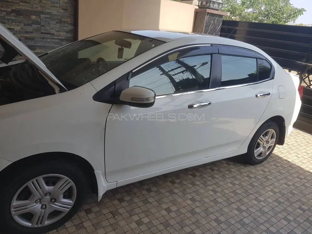 Honda City 2016 for Sale in Lahore Image-1