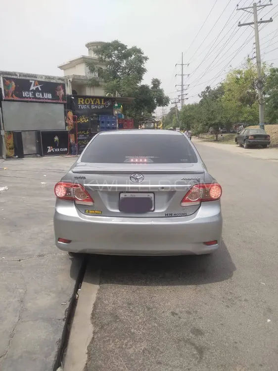 Toyota Corolla 2013 for Sale in Lahore Image-1
