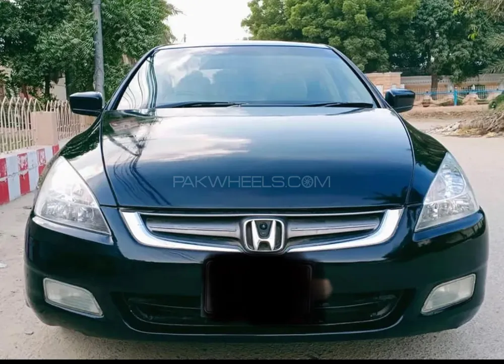Honda Accord 2005 for Sale in Karachi Image-1