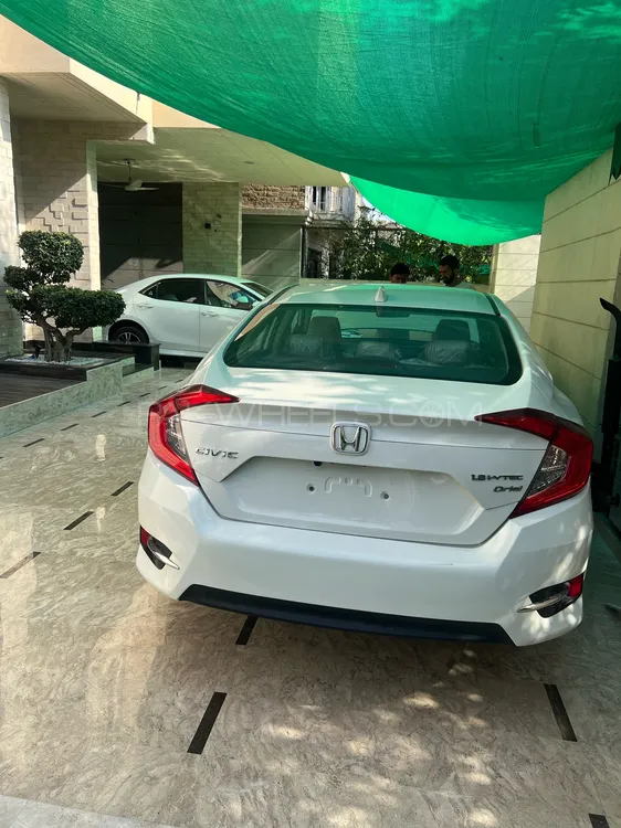 Honda Civic 2021 for Sale in Lahore Image-1