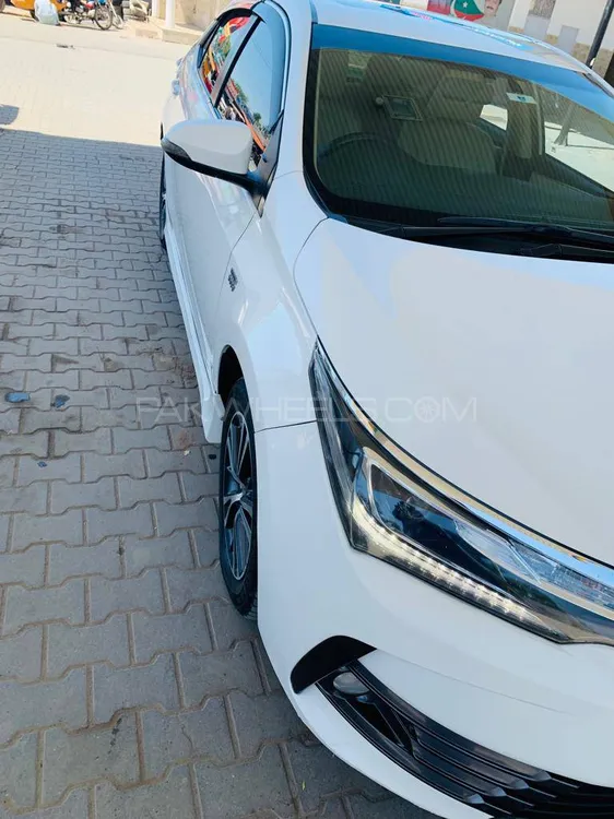 Toyota Corolla 2019 for Sale in Sargodha Image-1