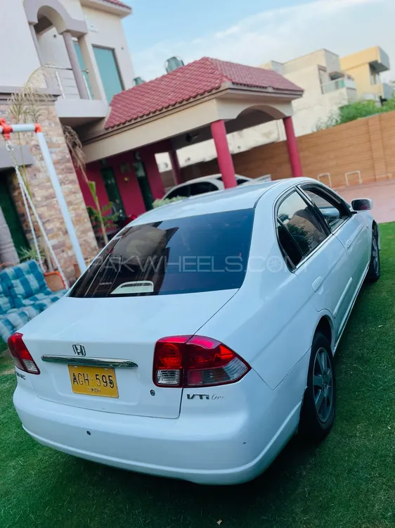 Honda Civic 2004 for Sale in Lahore Image-1