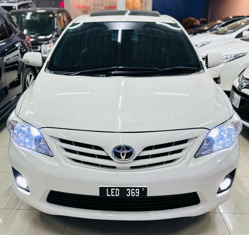 Toyota Corolla 2012 for Sale in Peshawar Image-1
