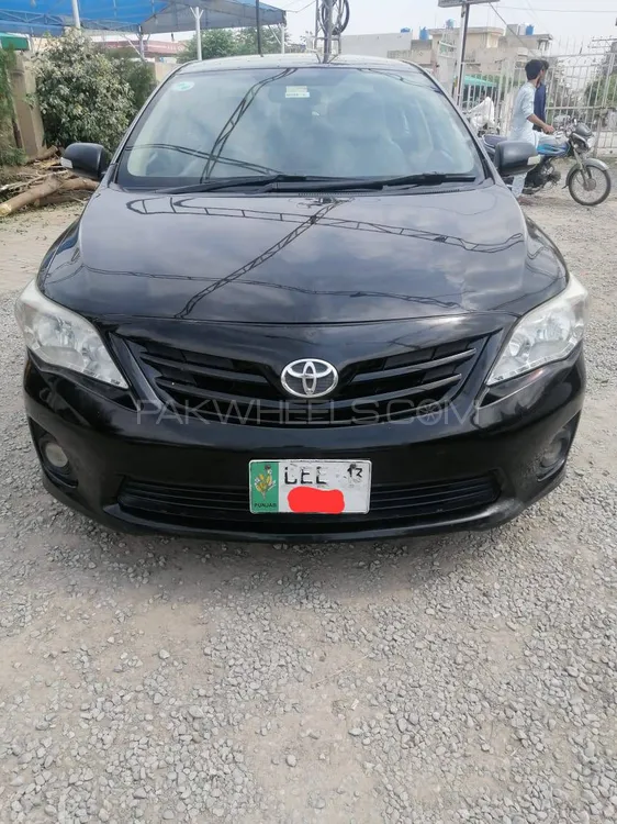 Toyota Corolla 2013 for Sale in Nowshera Image-1