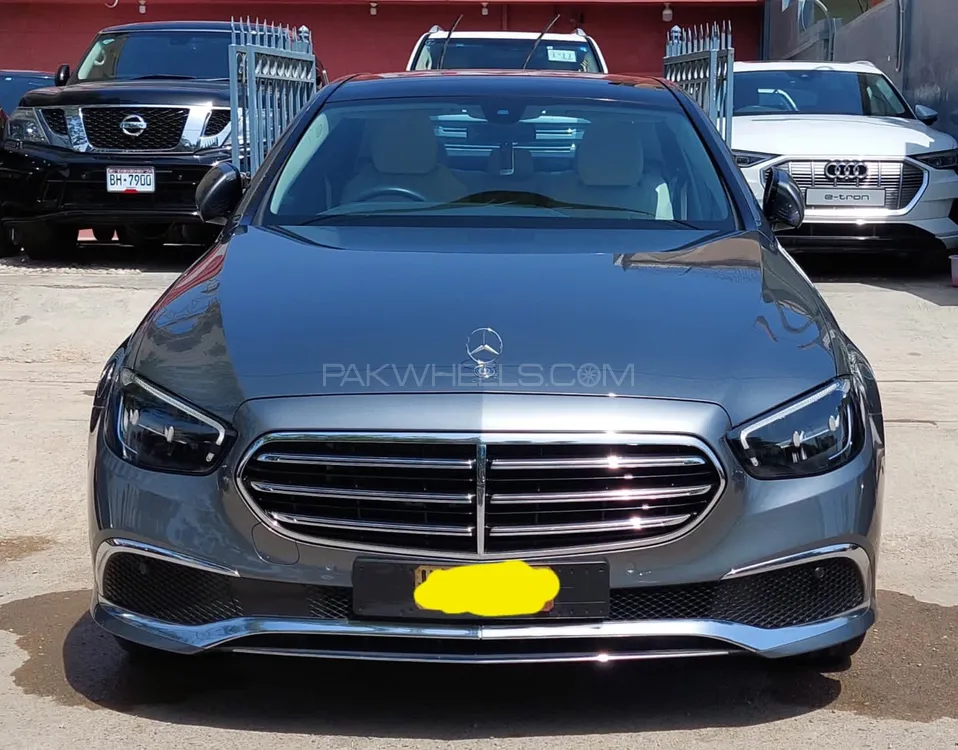 Mercedes Benz E Class 2021 for Sale in Karachi Image-1