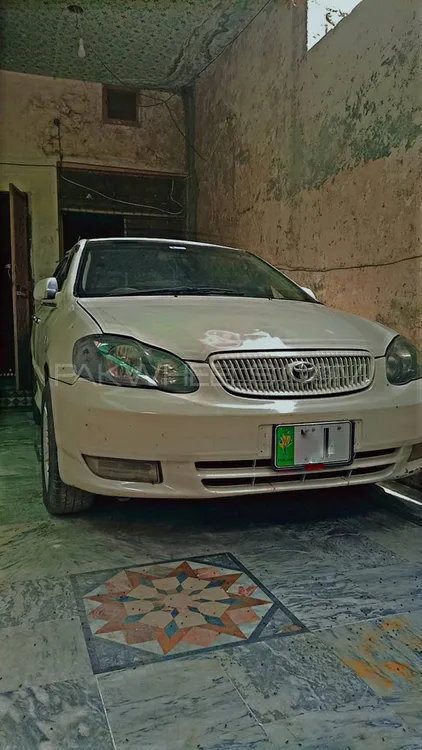 Toyota Corolla 2004 for Sale in Lahore Image-1