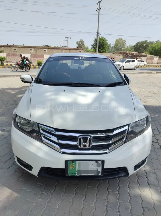 Honda City 2015 for Sale in Rahim Yar Khan Image-1