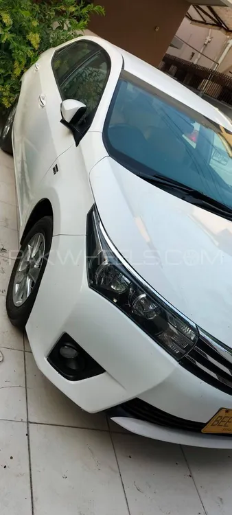 Toyota Corolla 2015 for Sale in Karachi Image-1
