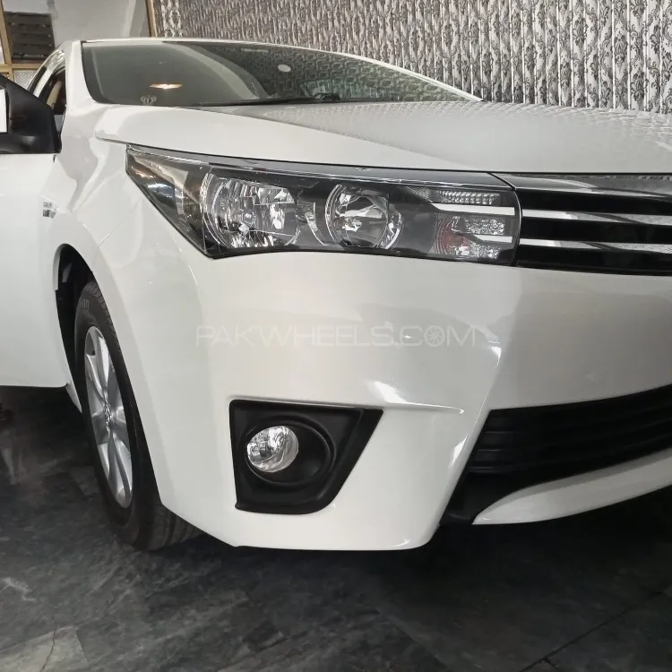 Toyota Corolla 2015 for Sale in Muzaffarabad Image-1