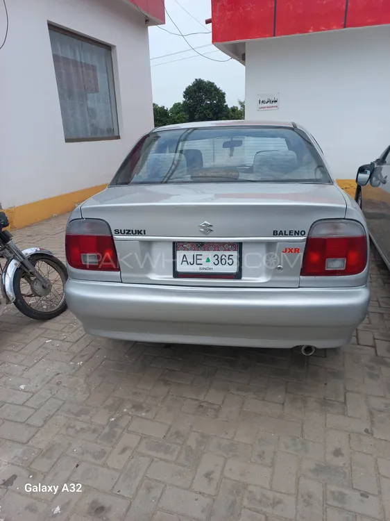 Suzuki Baleno 2005 for Sale in Khanewal Image-1