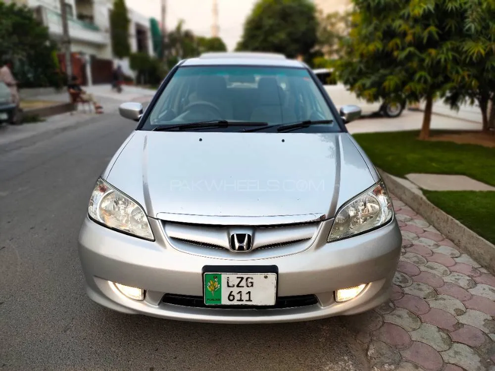 Honda Civic 2004 for Sale in Lahore Image-1