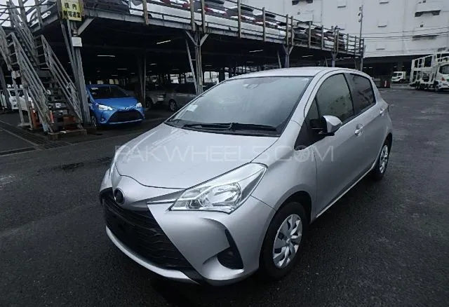 Toyota Vitz 2019 for Sale in Karachi Image-1