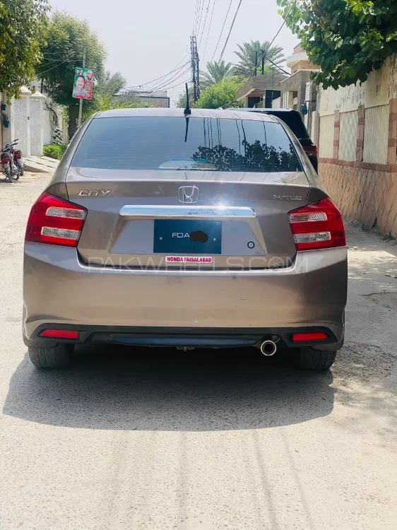 Honda City 2015 for Sale in Faisalabad Image-1