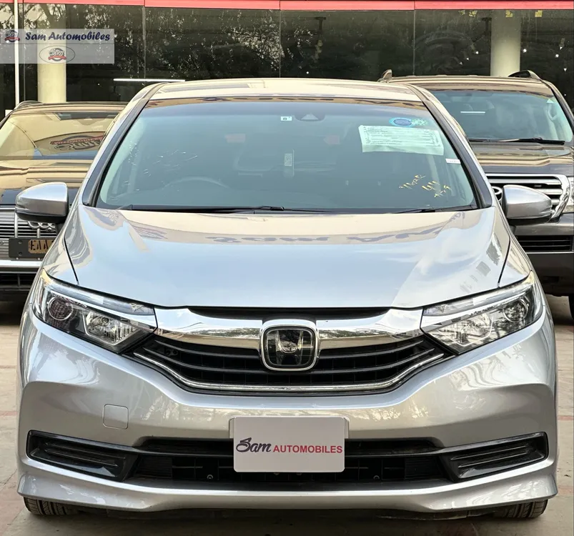 Honda Fit 2019 for Sale in Karachi Image-1