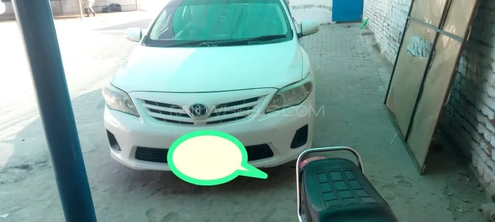 Toyota Corolla 2011 for Sale in Gujrat Image-1