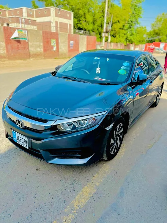 Honda Civic 2016 for Sale in Gojra Image-1
