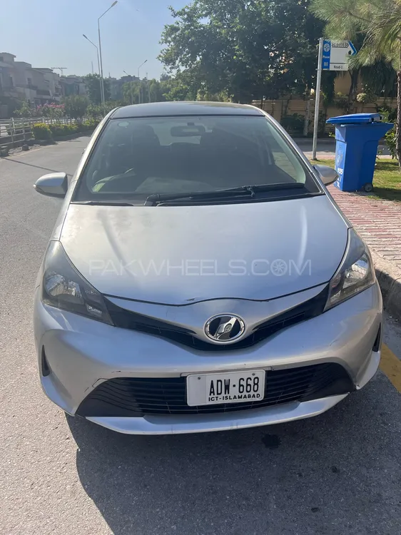 Toyota Vitz 2014 for Sale in Islamabad Image-1
