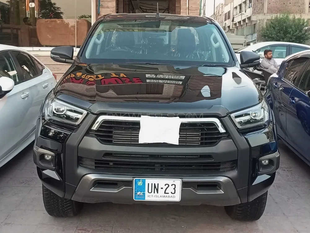 Toyota Hilux 2023 for Sale in Islamabad Image-1
