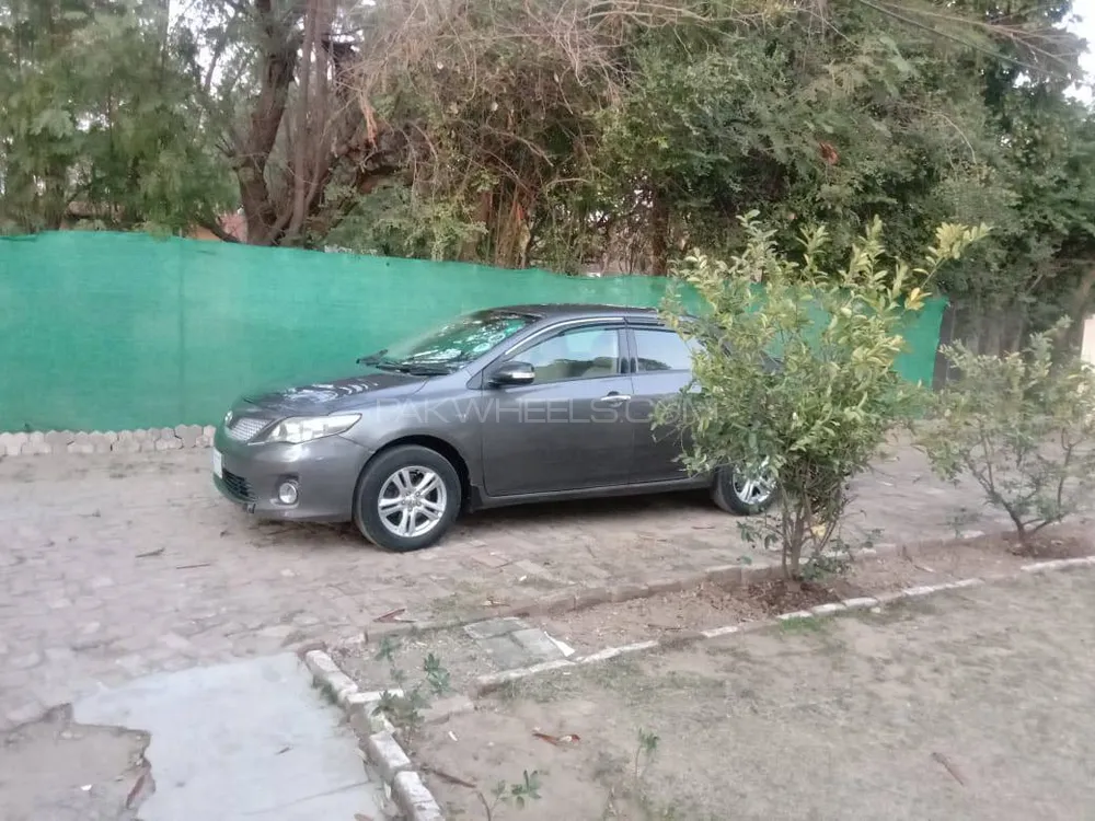 Toyota Corolla 2011 for Sale in Dina Image-1