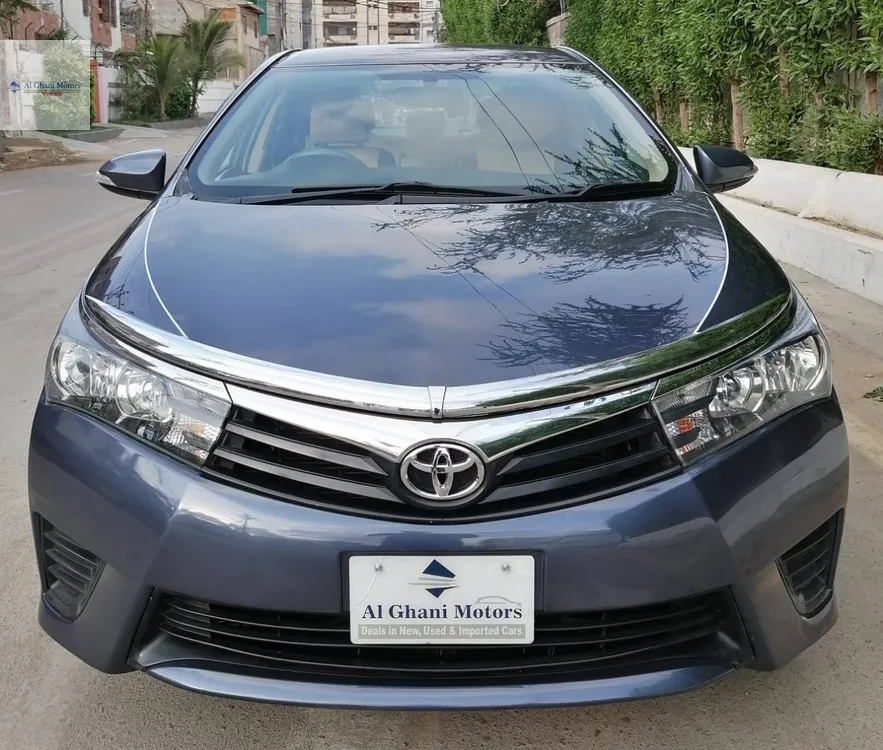 Toyota Corolla 2014 for Sale in Karachi Image-1